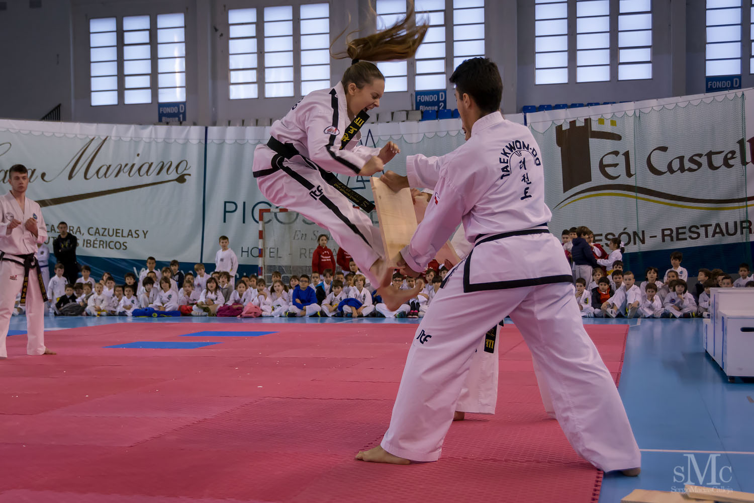 TAEKWONDO CAMPEONATO PAREJAS ABRIL 2018_2086.jpg